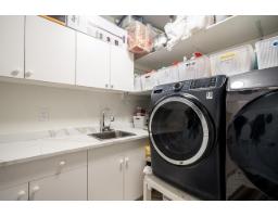 5758 W Kettle Crescent, Surrey, BC V3S8R6 Photo 27