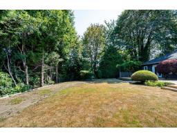 5758 W Kettle Crescent, Surrey, BC V3S8R6 Photo 32