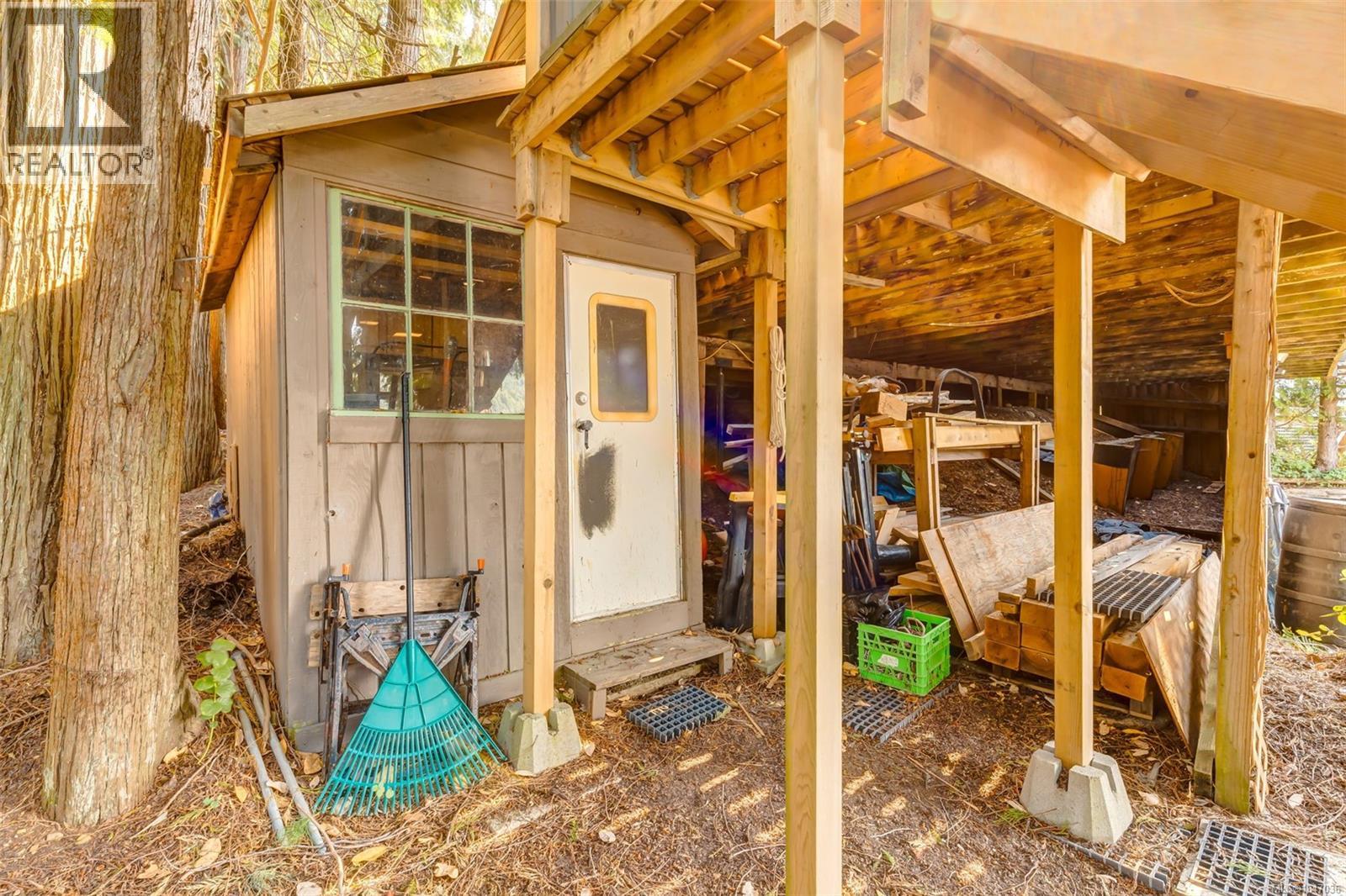 LT 101 3474 Horne Lake Caves Rd, Qualicum Beach