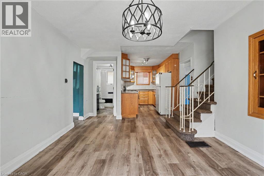 485 COCHRANE Road - 9