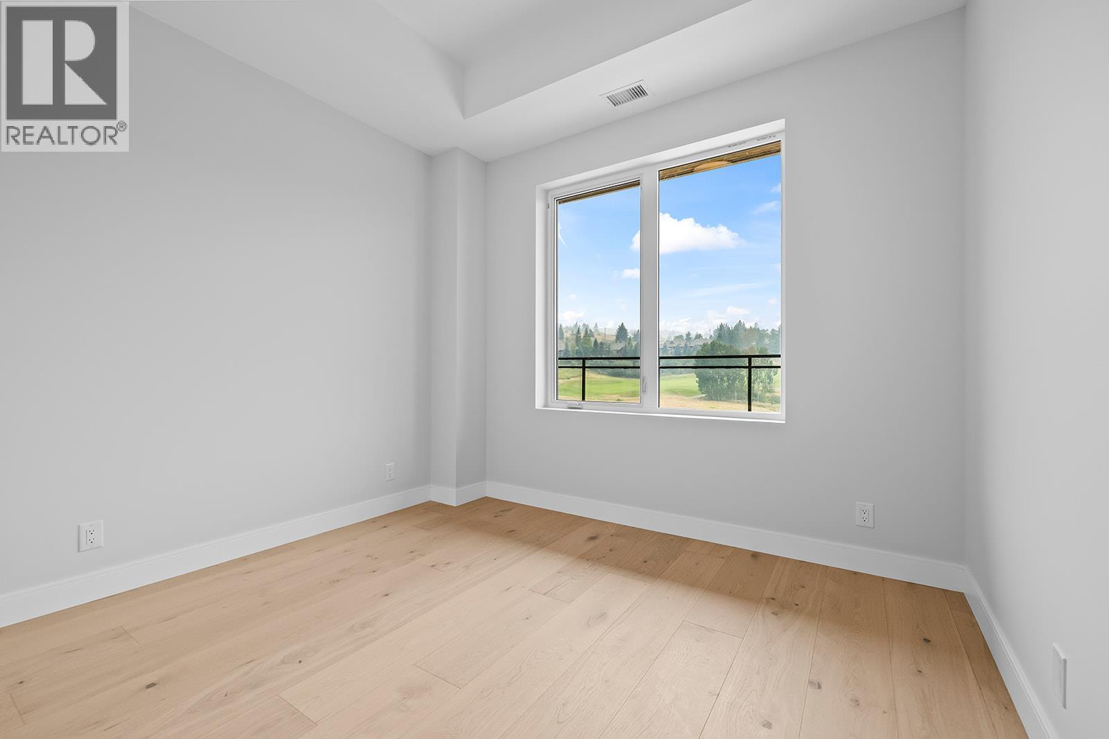 #604 75 Predator Ridge Drive - Image 31
