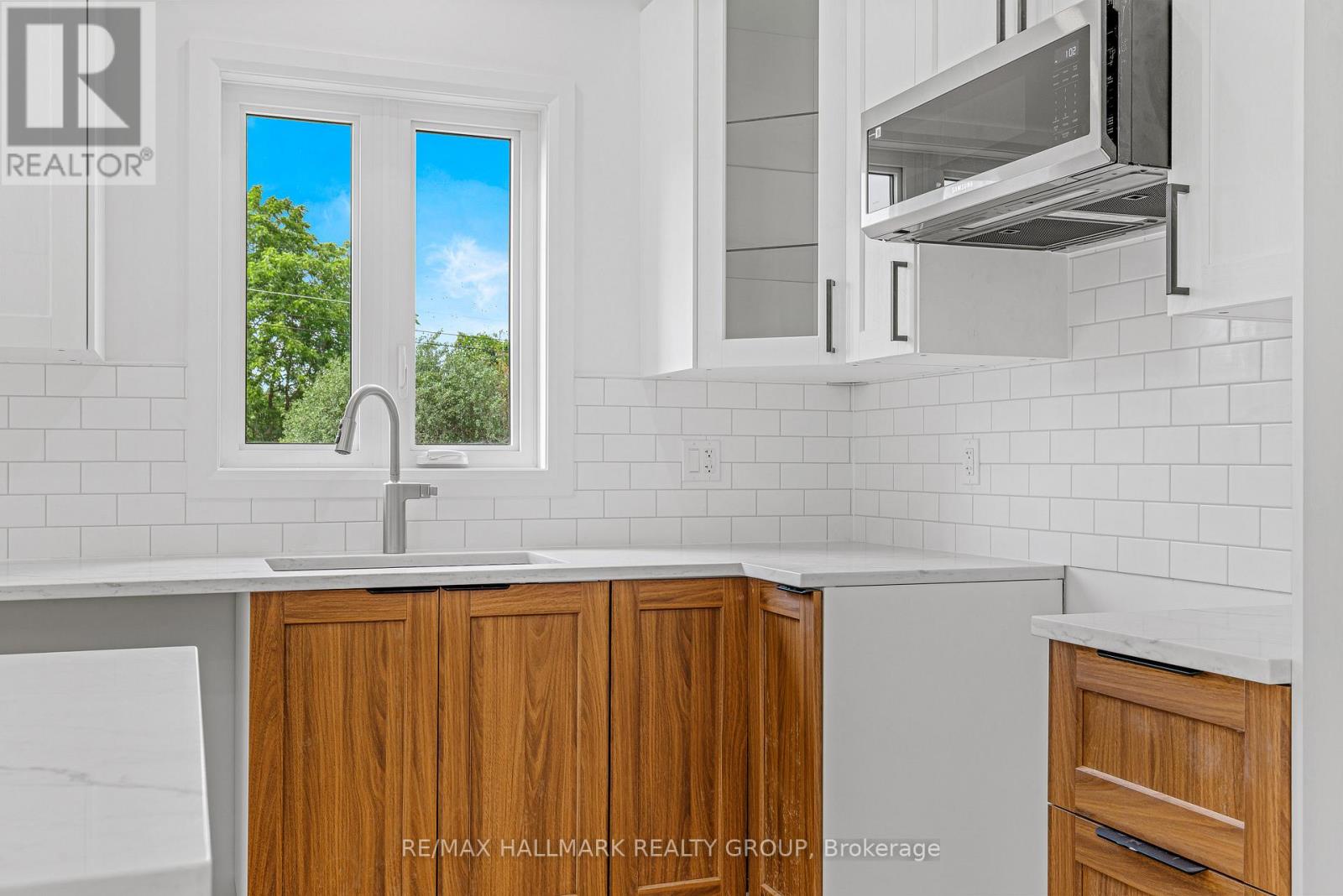 9303 GREENBUSH LANE - Image 14