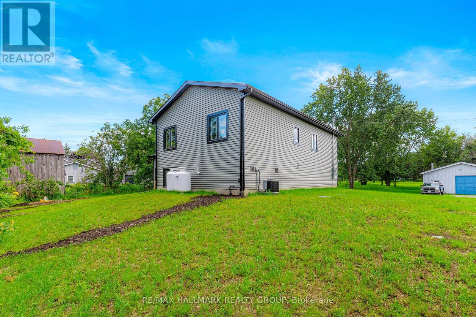 9303 GREENBUSH LANE - Image 7