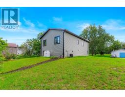 9303 Greenbush Lane, Elizabethtown Kitley, ON K0E1A0 Photo 7