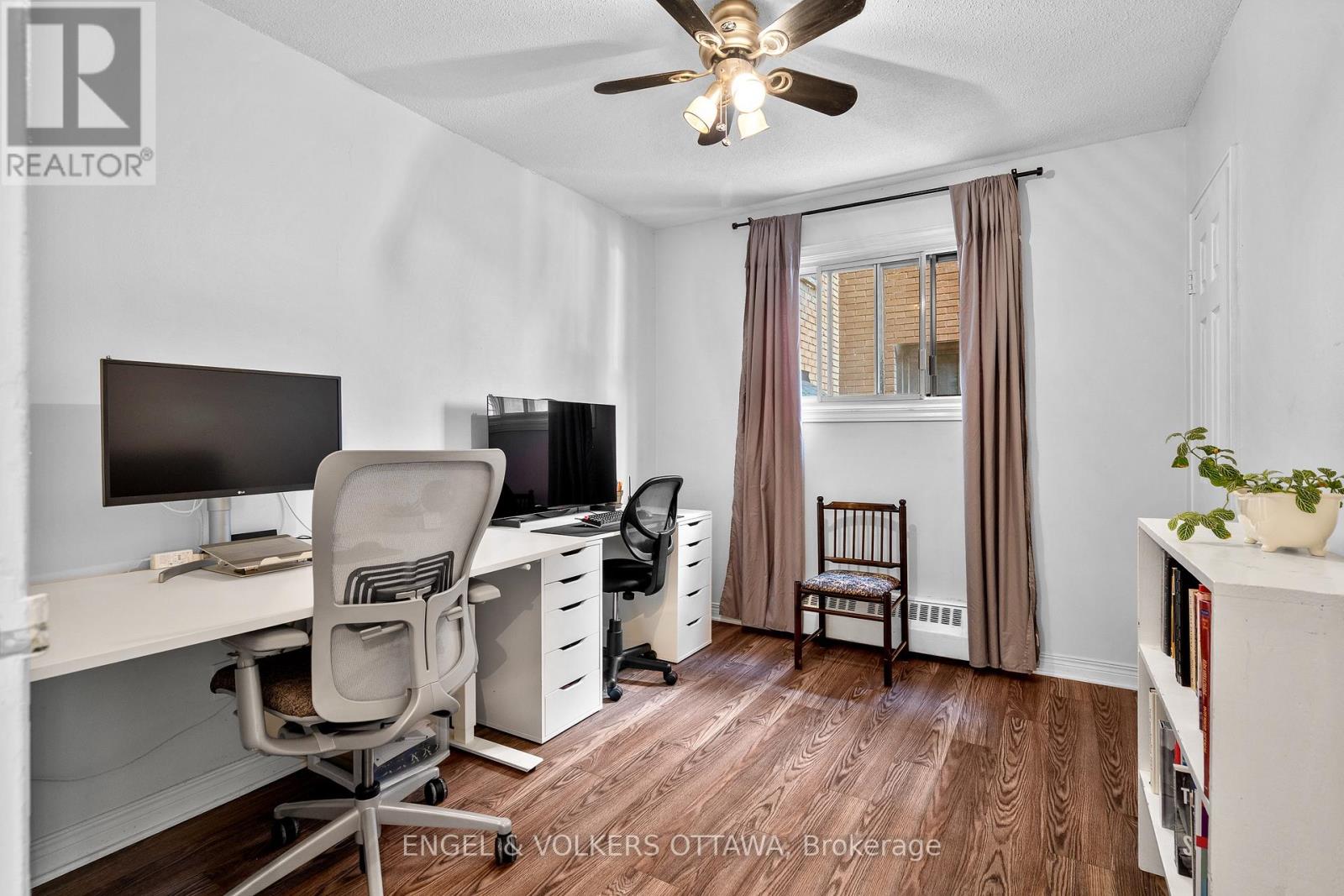 #11 270 BEECHWOOD AVENUE - 12