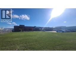 4960 Walker Road Unit# 3, Tecumseh, ON N0R1L0 Photo 11