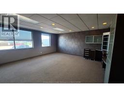 4960 Walker Road Unit# 3, Tecumseh, ON N0R1L0 Photo 7