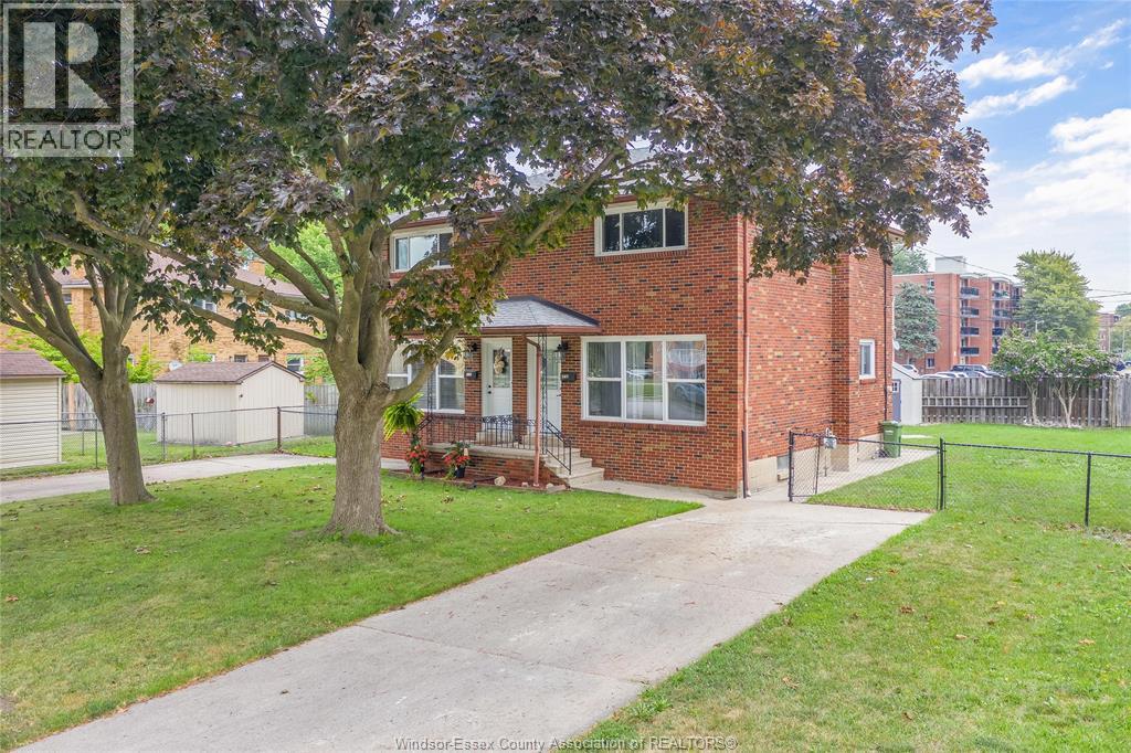824-826 SMEETON - Image 3