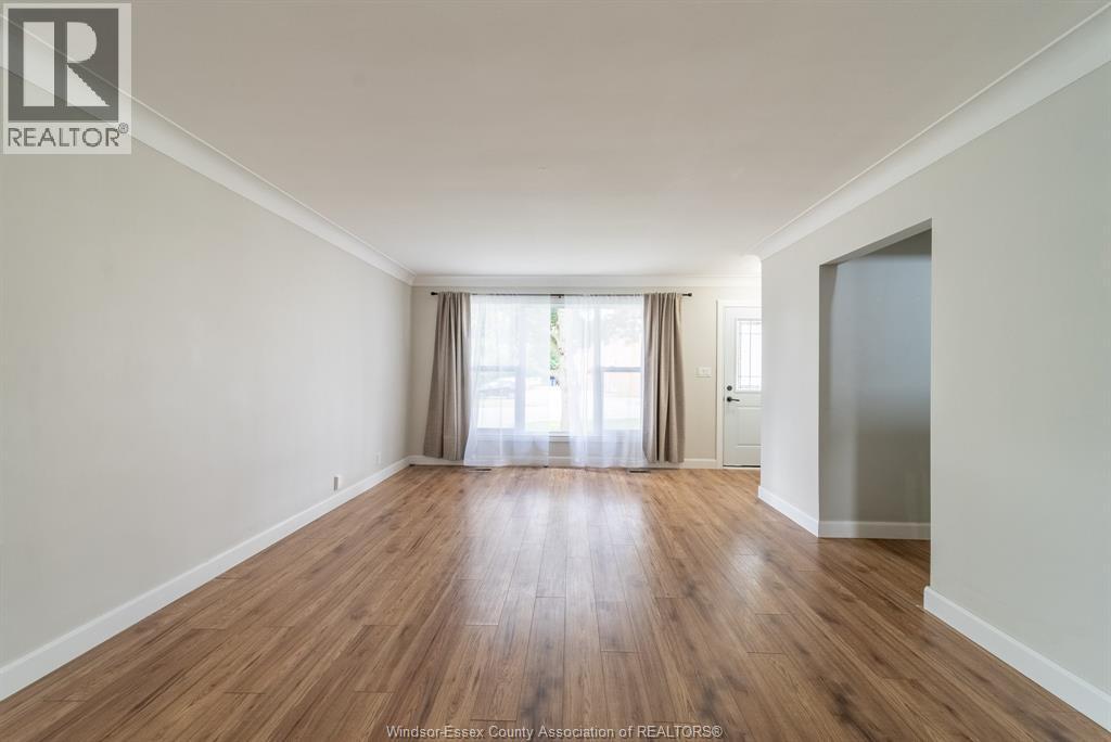 824-826 SMEETON - Image 33