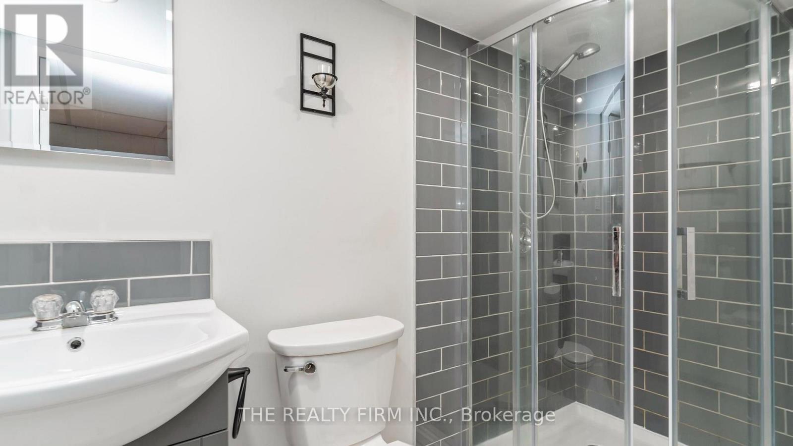 123 ELLIOTT STREET - Image 24