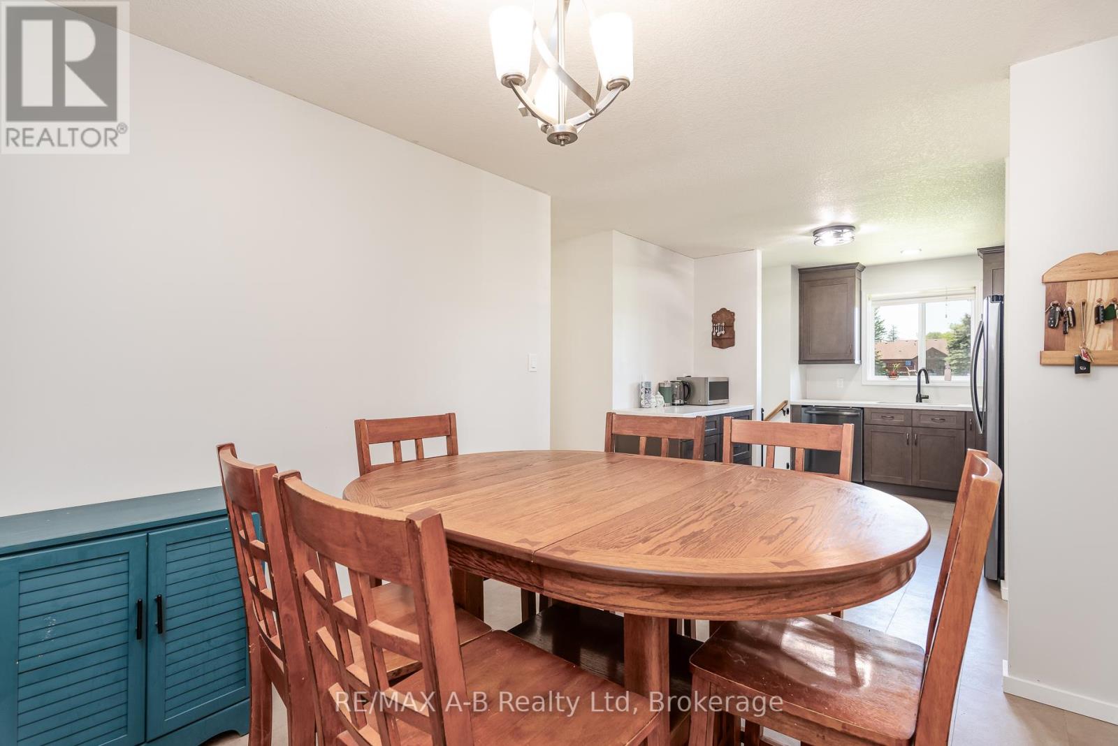 180 WESTWOOD AVENUE - Image 30