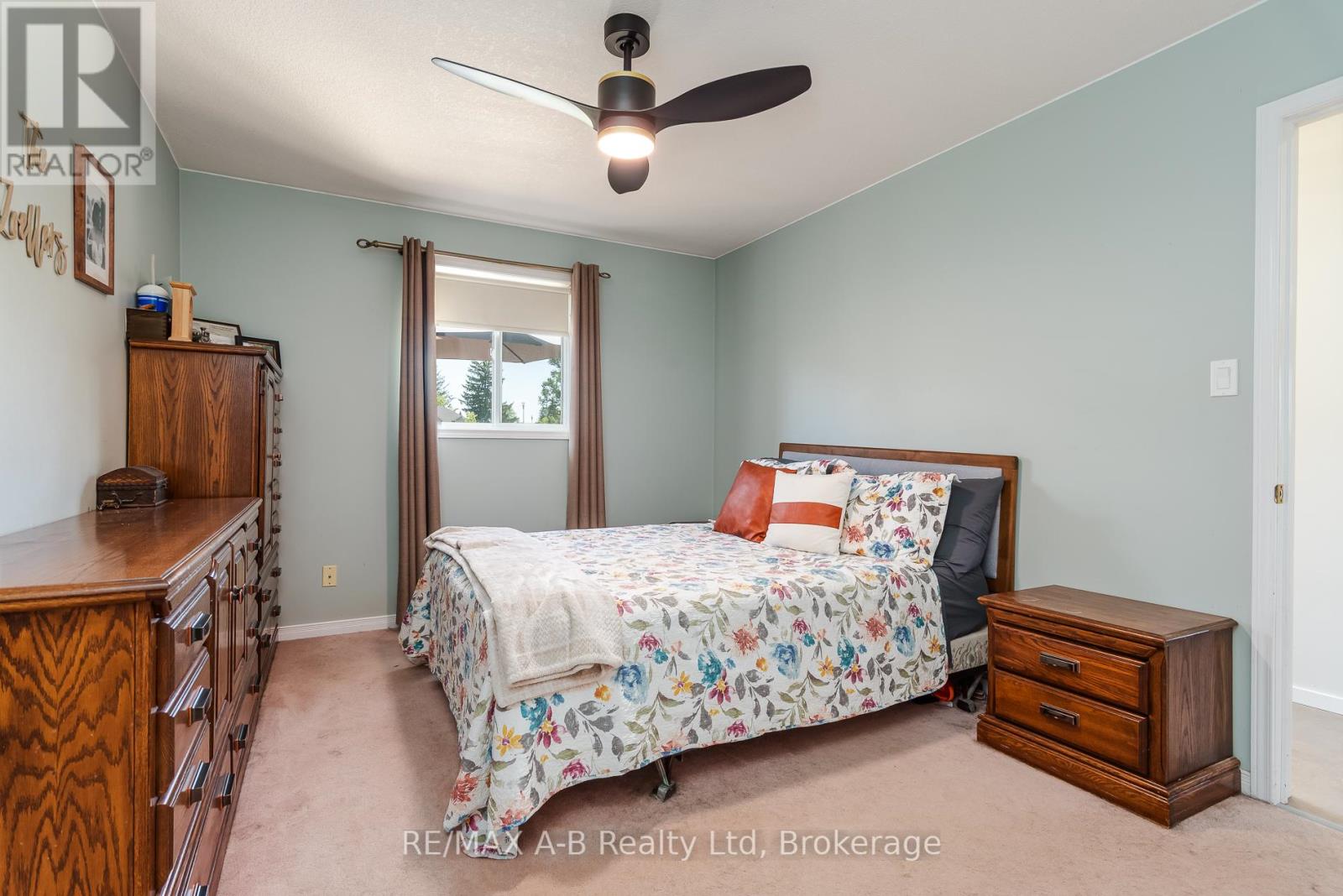 180 WESTWOOD AVENUE - 32