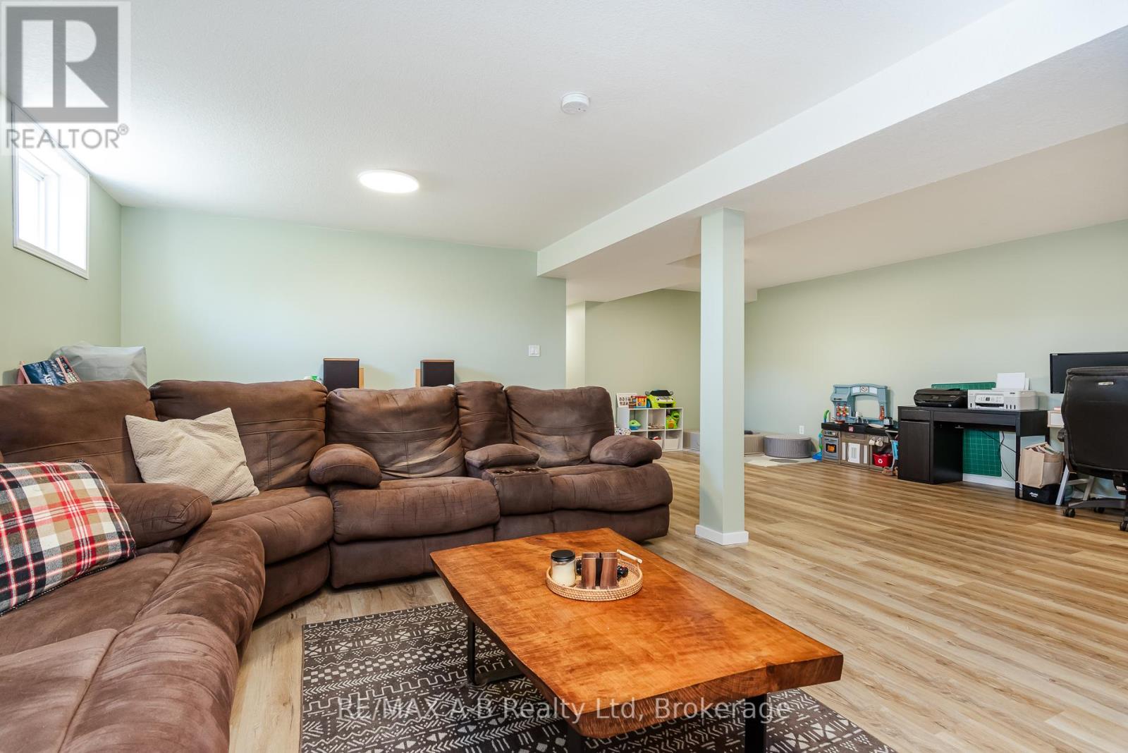 180 WESTWOOD AVENUE - Image 46