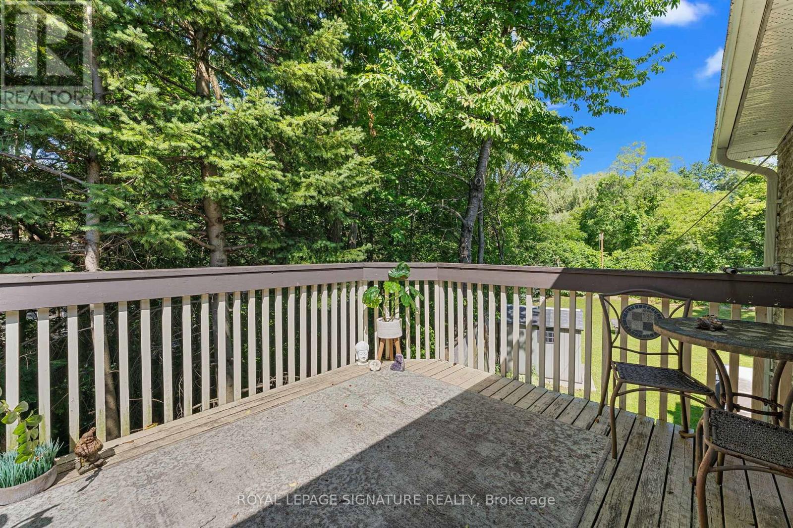 840 SHEPPARD AVENUE - Image 27