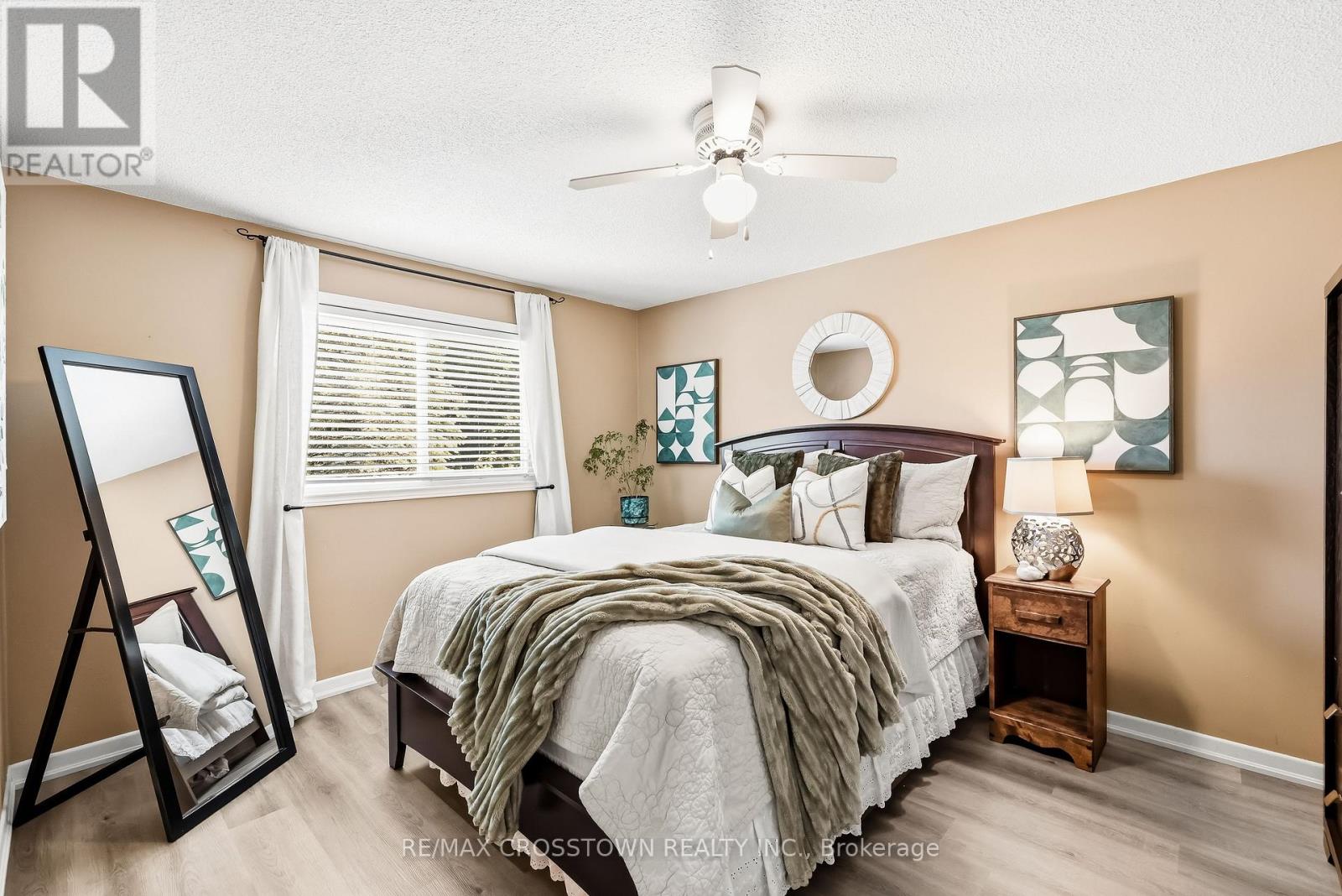 4 MARTINET STREET - Image 33