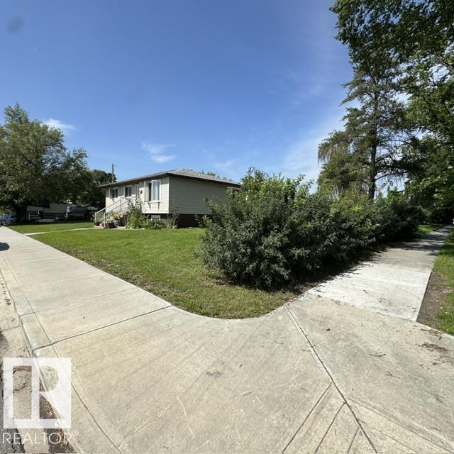11404 127 Av NW photo 3 — MLS® E4502876