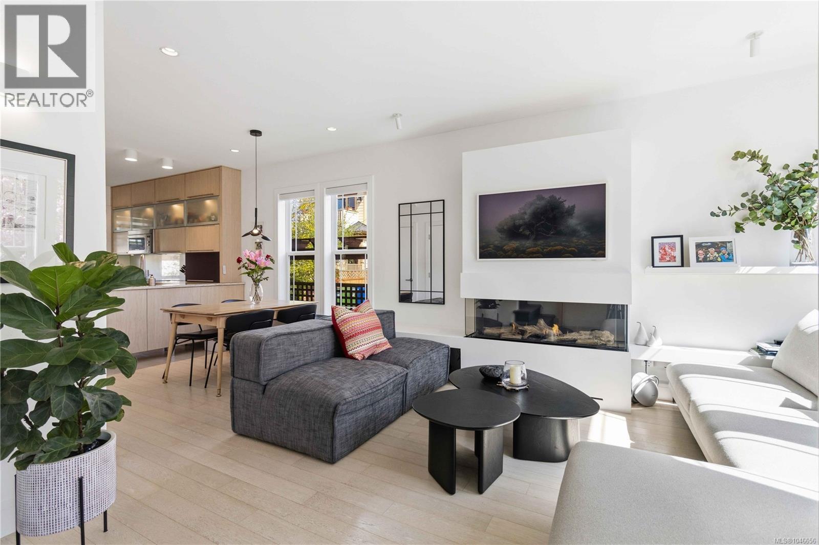 4 508 Pendray Street, Victoria