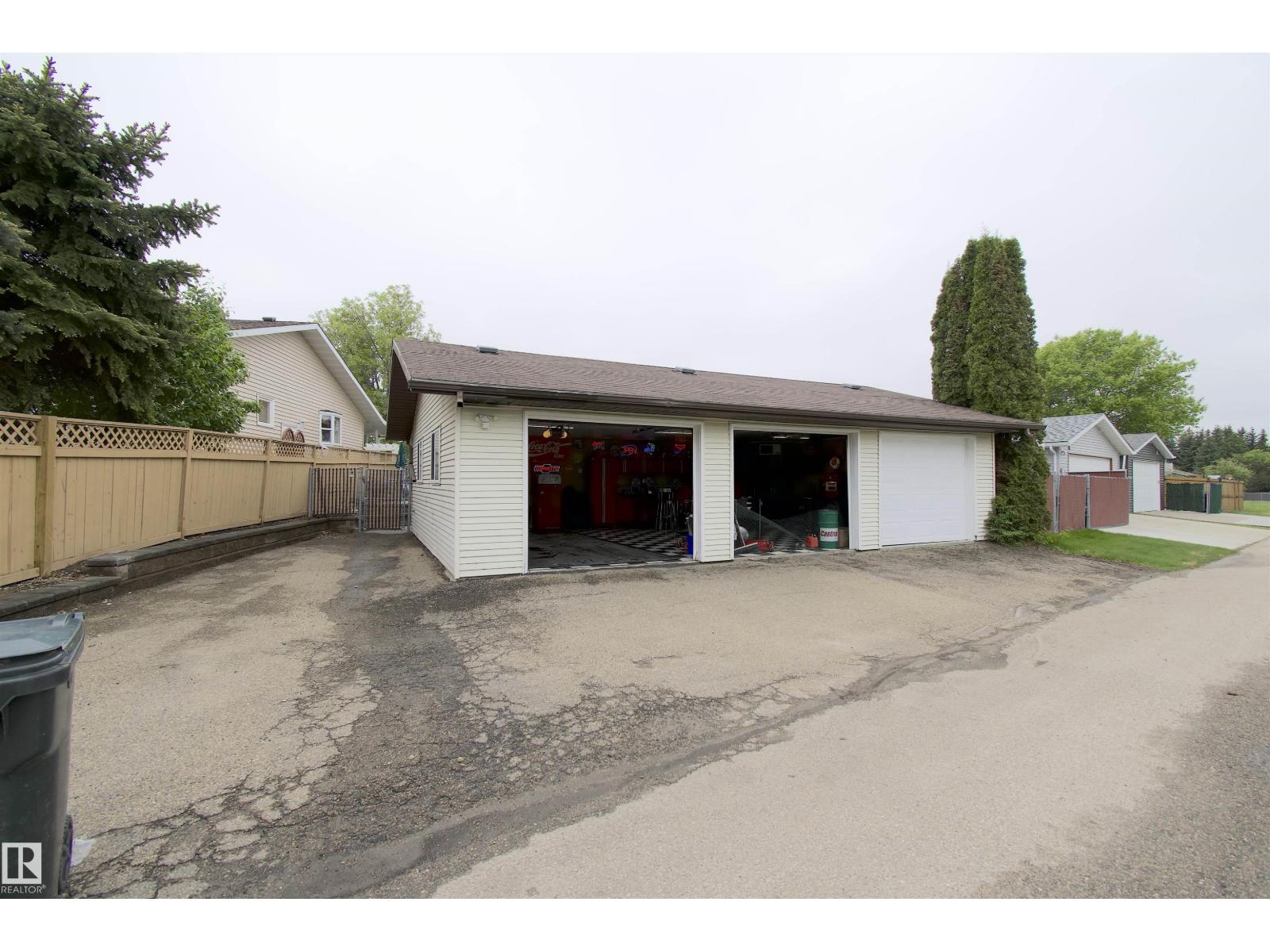 43 WESTLAKE DR - Image 22