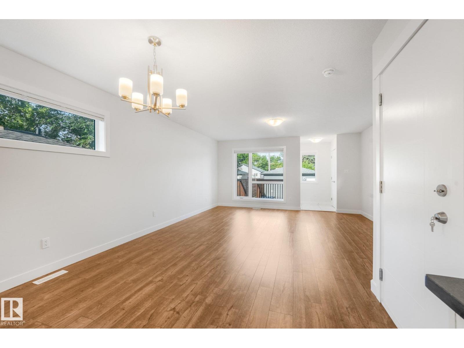 12322 101 ST NW - 10