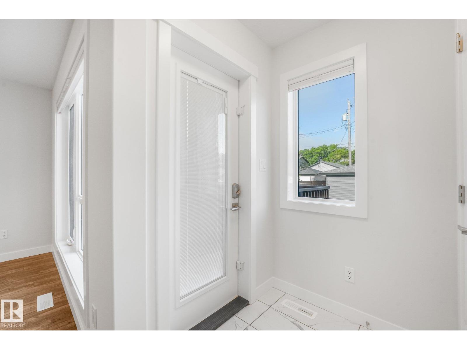 12322 101 ST NW - Image 14