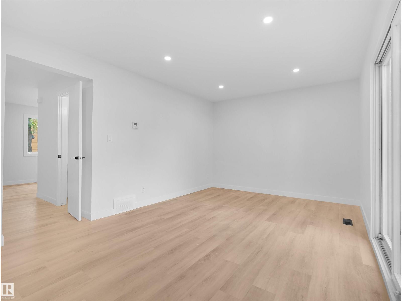 126 Woodstock NW - Image 5
