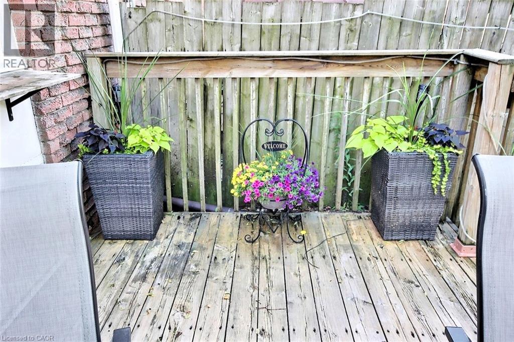 541 PARKVIEW Crescent - Image 17