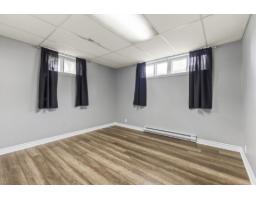 78 Rue Desjardins, Gatineau, QC J8Y6B3 Photo 25