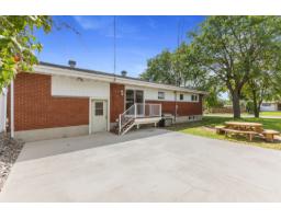 78 Rue Desjardins, Gatineau, QC J8Y6B3 Photo 34