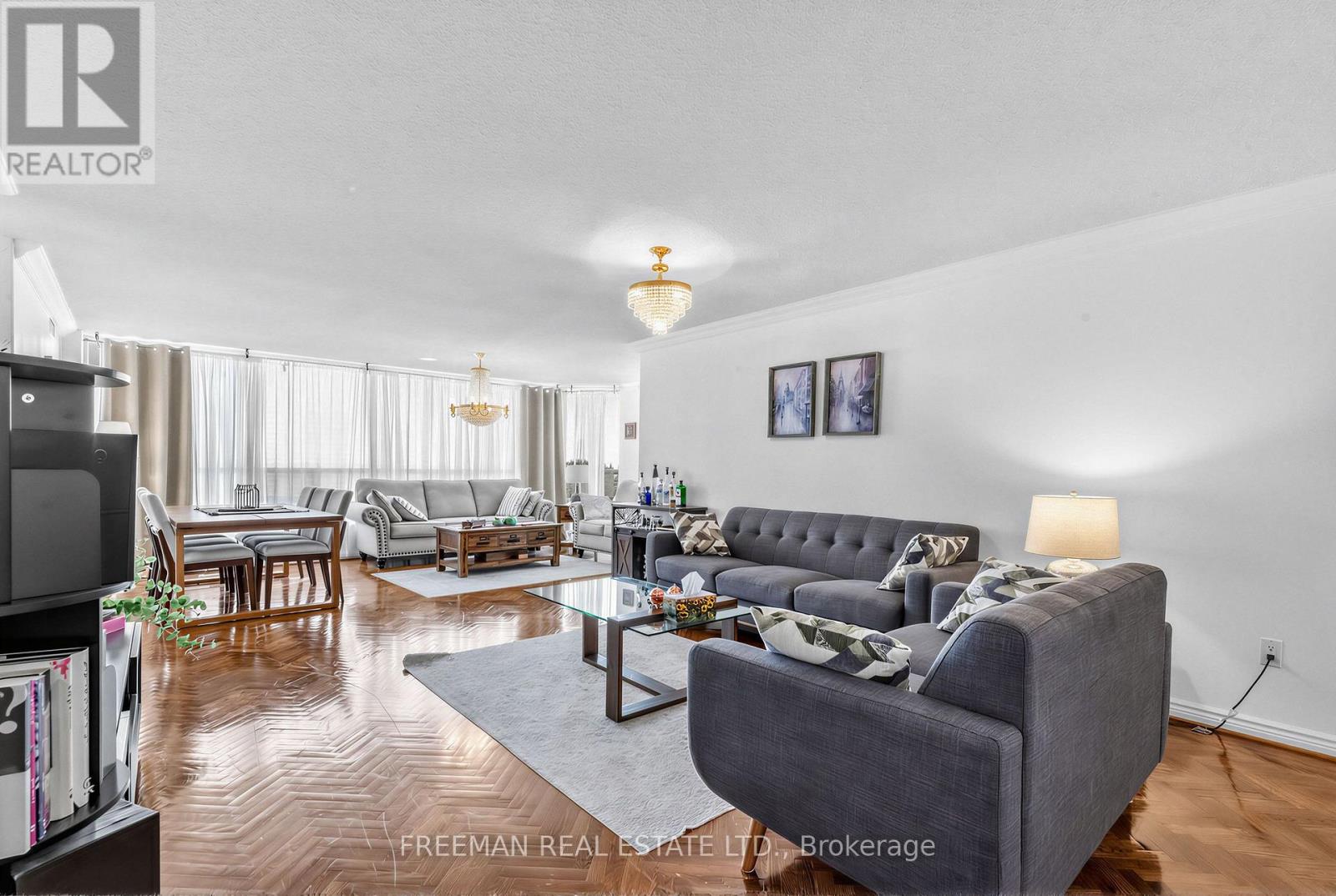 #1111 7300 YONGE STREET - 5