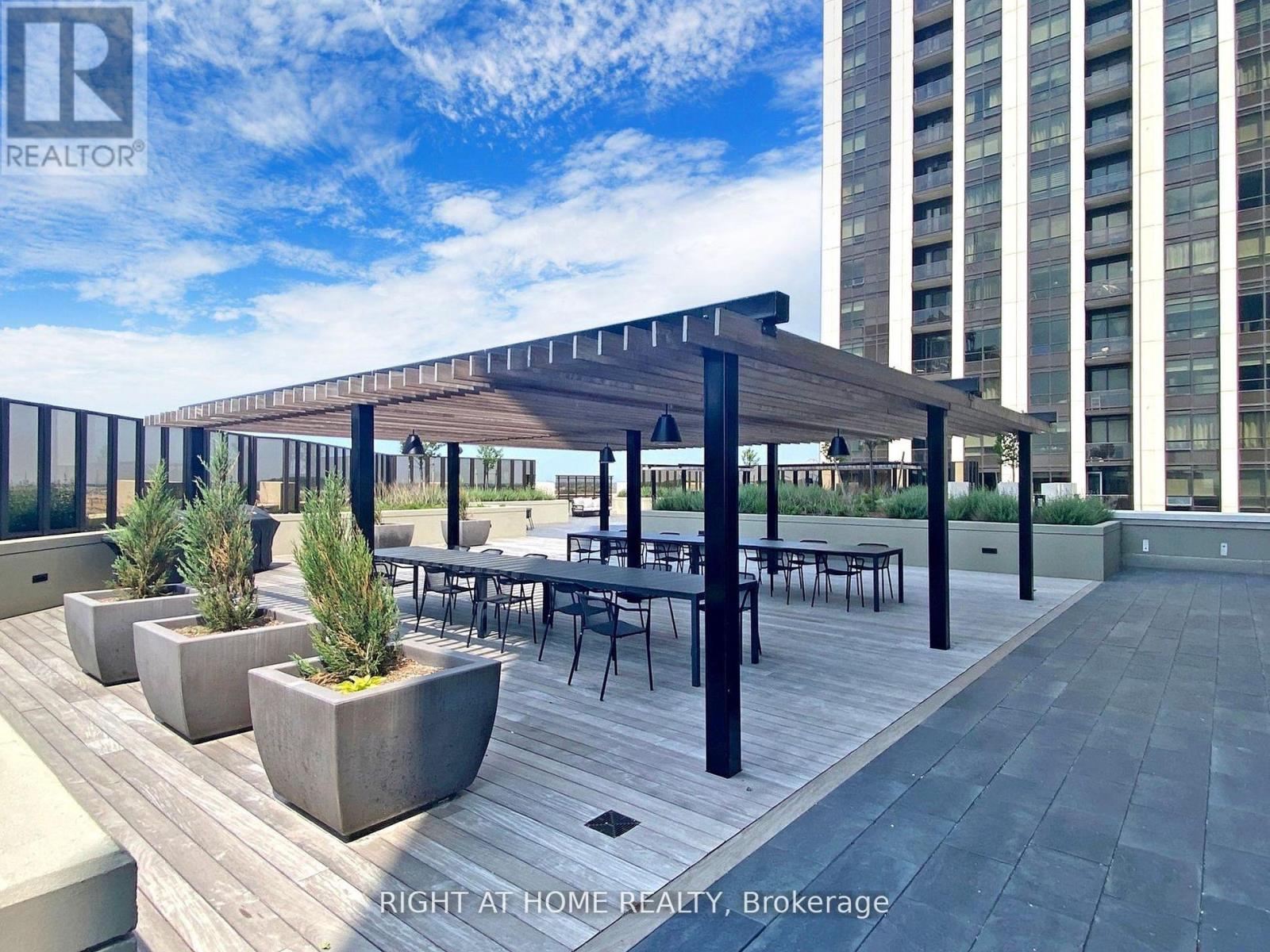 #106 9075 JANE STREET - 7