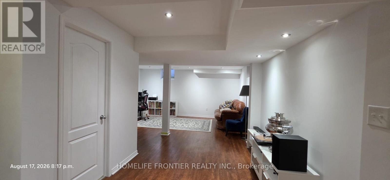 86 VENICE GATE DRIVE - Image 44