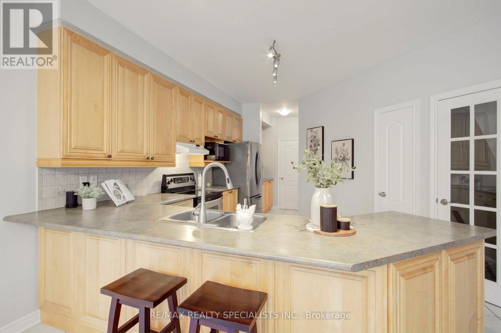 6960 HISTORIC TRAIL - 11