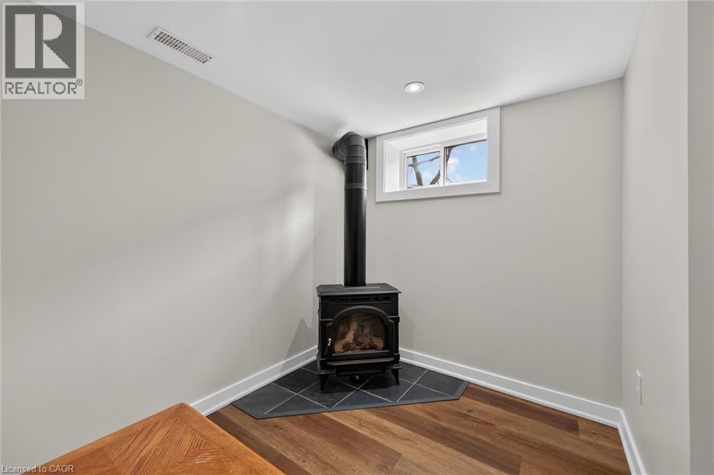 22 KING Avenue - Image 31