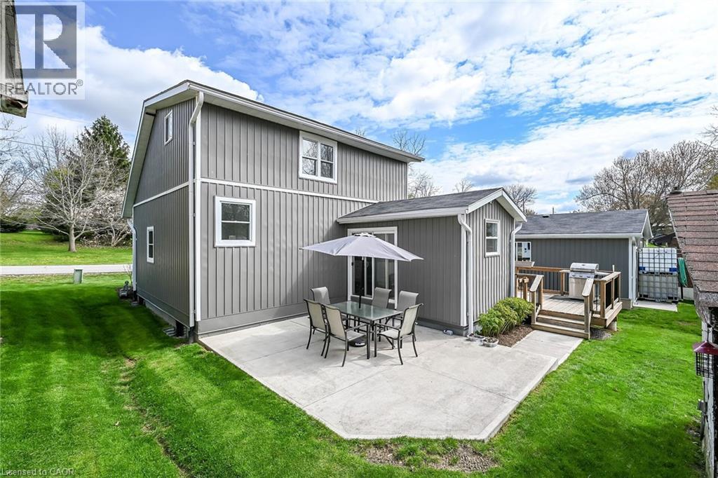22 KING Avenue - 39