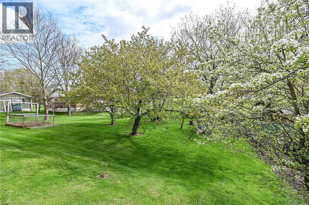 22 KING Avenue - 45