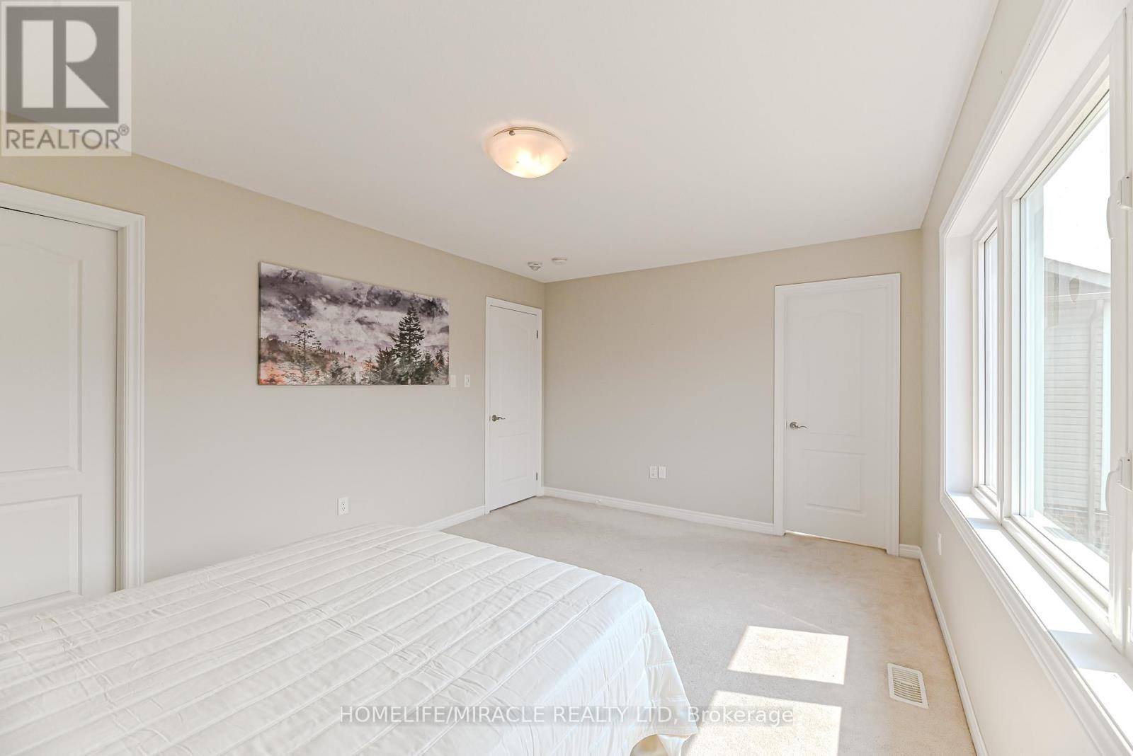 24 WEATHERALL AVENUE - Image 44