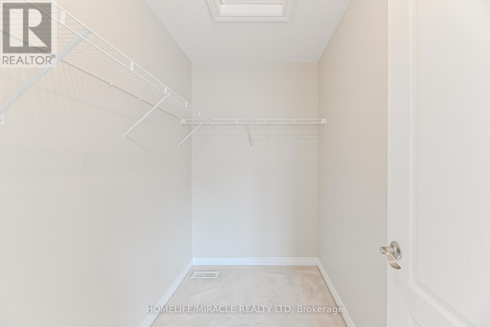 24 WEATHERALL AVENUE - Image 45