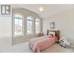 24 Weatherall Avenue, Cambridge, ON N3H0C4 Photo 31