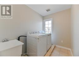 24 Weatherall Avenue, Cambridge, ON N3H0C4 Photo 34