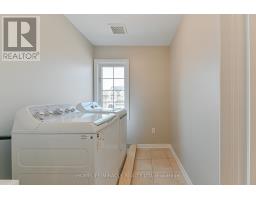 24 Weatherall Avenue, Cambridge, ON N3H0C4 Photo 35