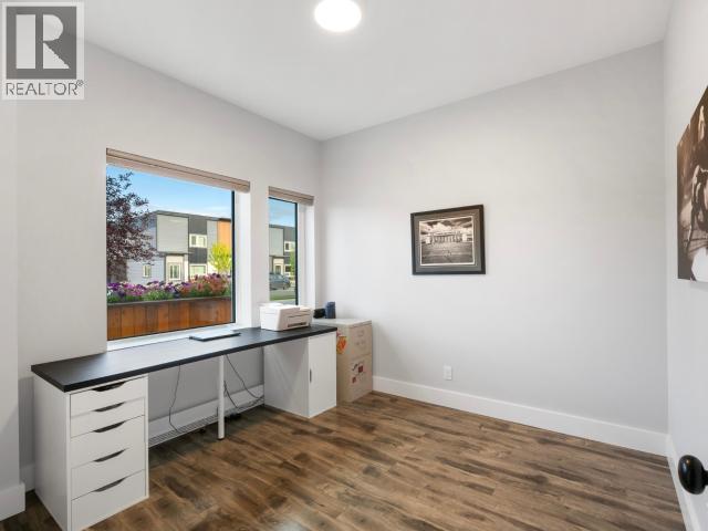 26 ISKOOT CRESCENT - 5