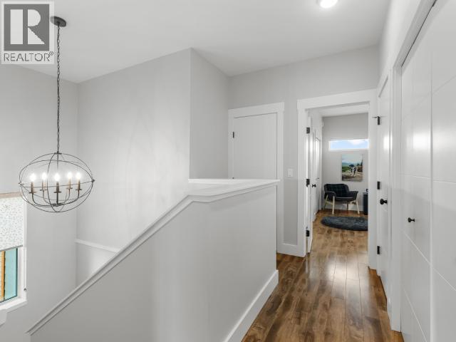 26 ISKOOT CRESCENT - 18