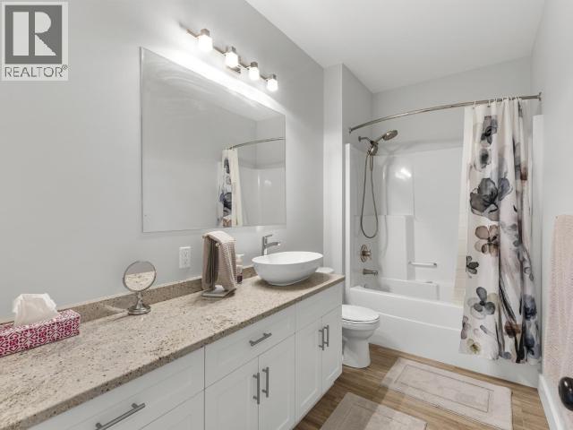 26 ISKOOT CRESCENT - 23