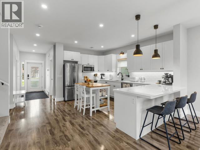 26 ISKOOT CRESCENT - 7