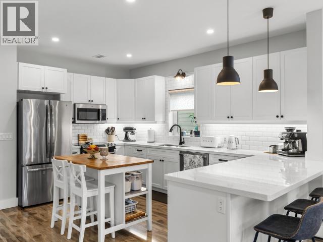 26 ISKOOT CRESCENT - 9