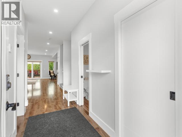 26 ISKOOT CRESCENT - 4