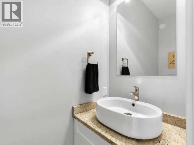 26 ISKOOT CRESCENT - 6