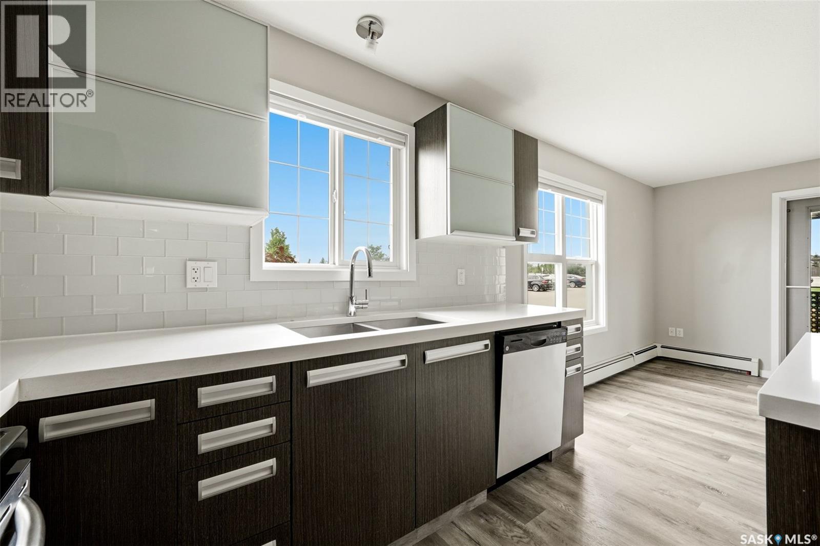 #114 1610 Dakota DRIVE - 7