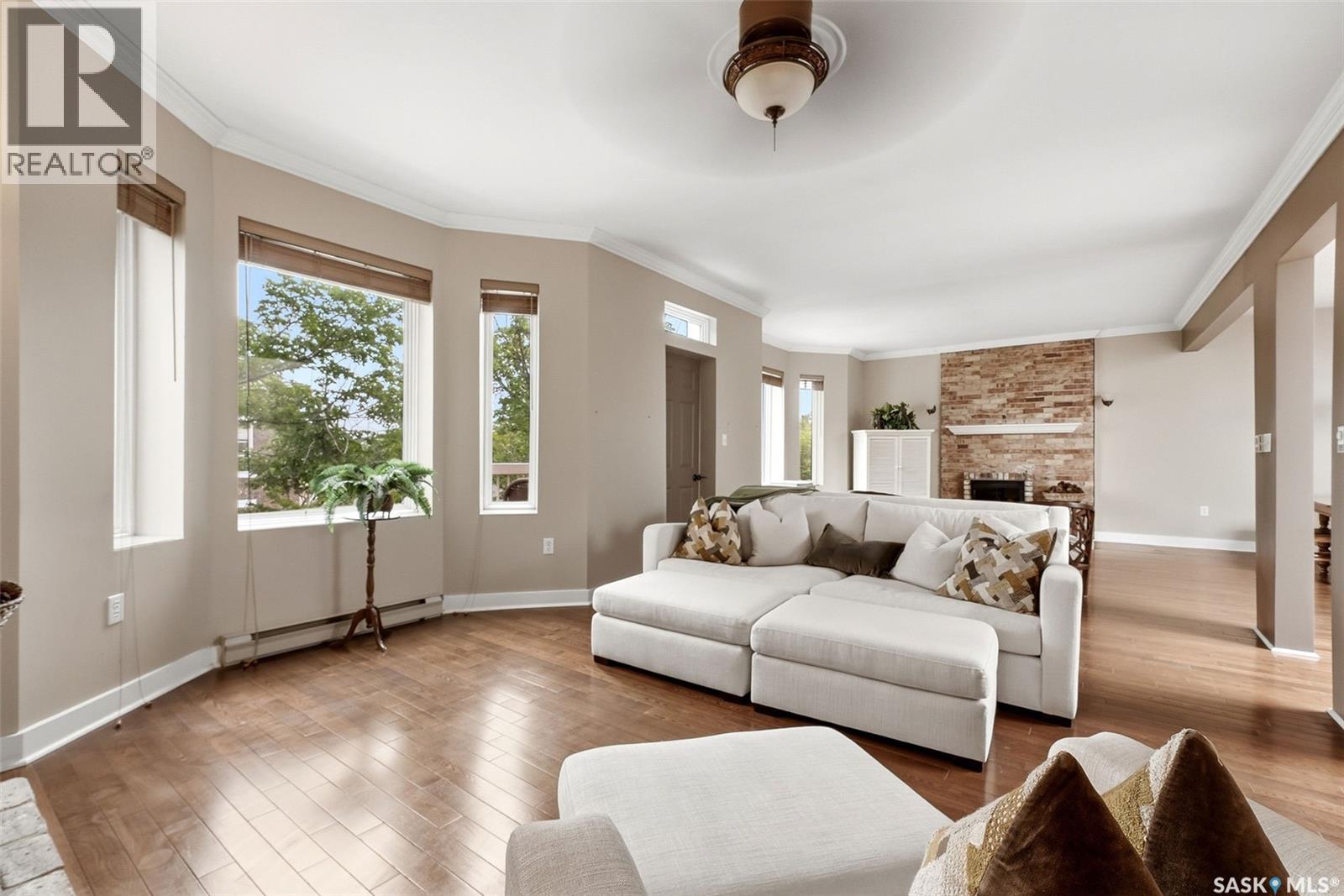 #305 2925 14th AVENUE - Image 7