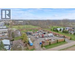 23211 Walker Road, Chatham, ON N7L5R3 Photo 8